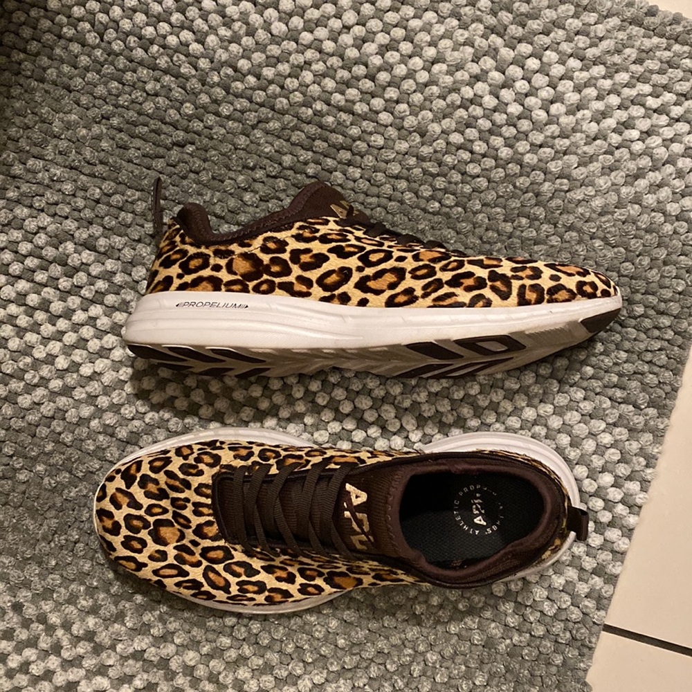 apl cheetah print shoes